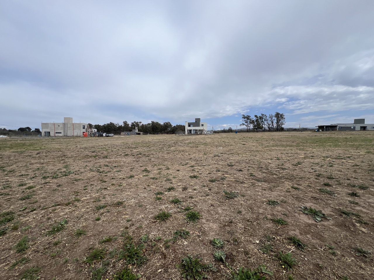 lote en malagueño